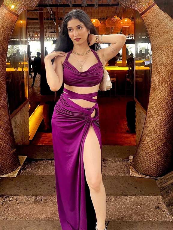 Cheap Call Girls in Domlur - Escort Service Near Me in Domlur at Call Girl Domlur